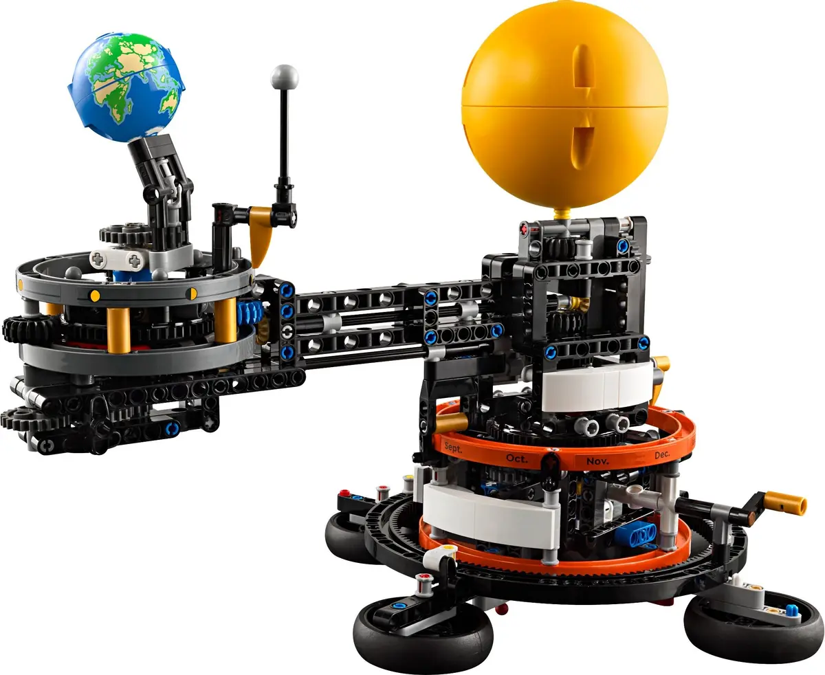 LEGO Technic 42179 Planet Earth and Moon in Orbit set