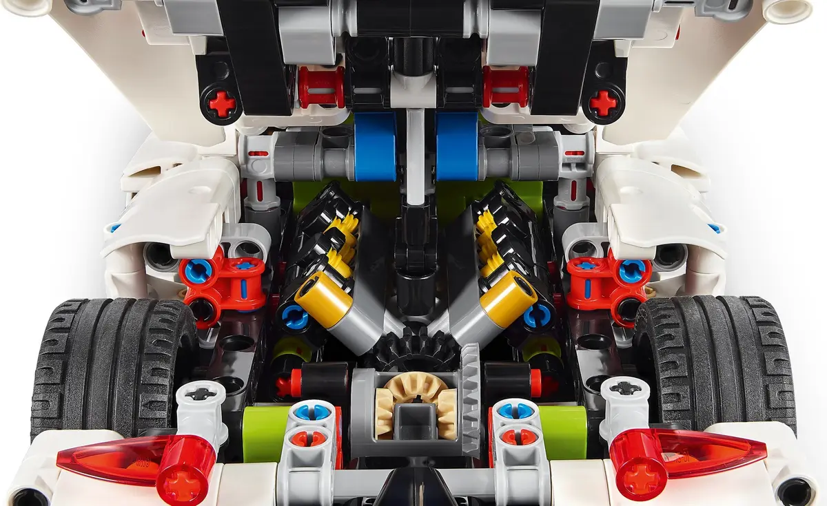 LEGO Technic 42184 Koenigsegg Jesko Absolut White Hypercar set, image 11