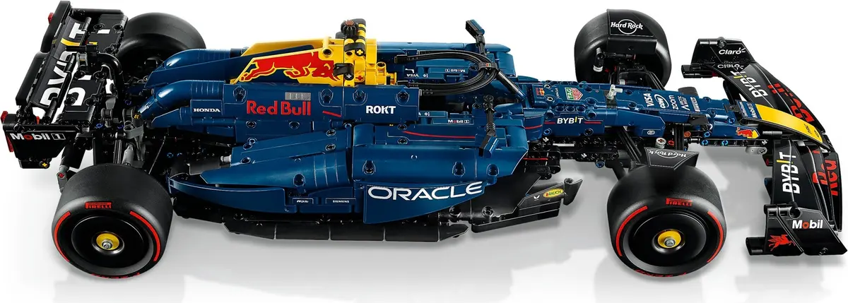 LEGO Technic 42206 Oracle Red Bull Racing RB20 F1 Car set, image 10