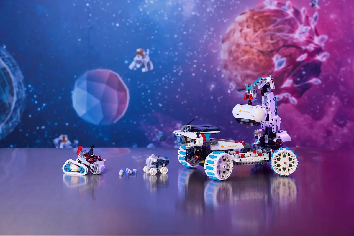 LEGO Technic 42211 Lunar Outpost Moon Rover set, image 7