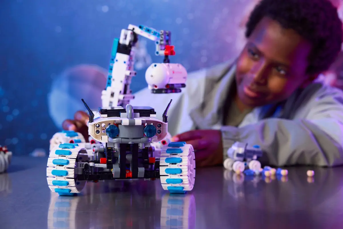 LEGO Technic 42211 Lunar Outpost Moon Rover set, image 5