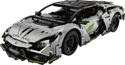 LEGO Technic 42214 Lamborghini Revuelto set