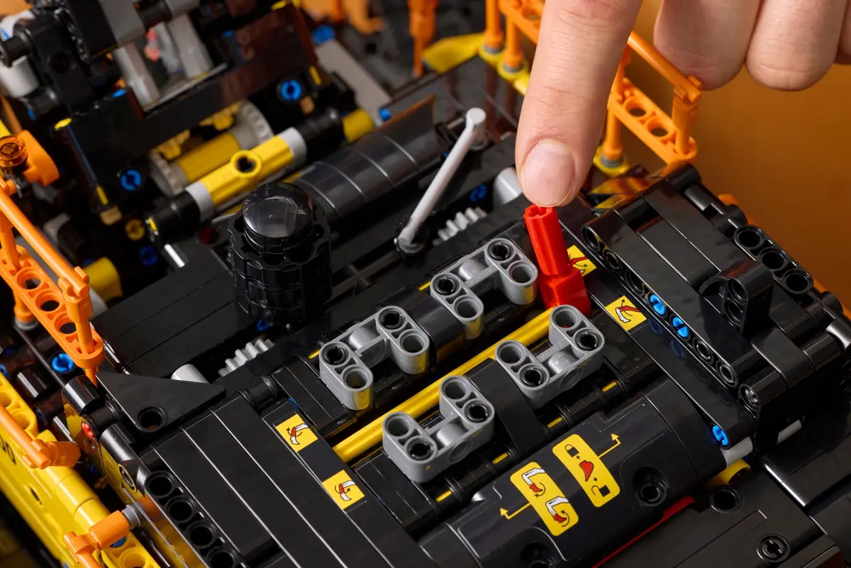 LEGO Technic 42215 Volvo EC500 Hybrid Excavator set, image 8