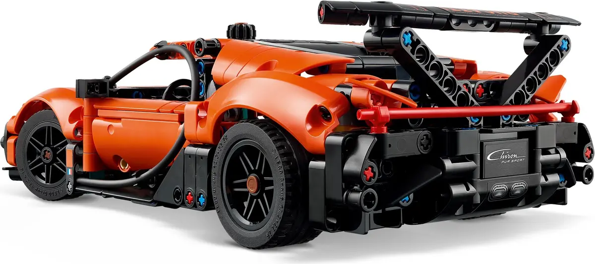 LEGO Technic 42222 Bugatti Chiron Pur Sport set, image 6