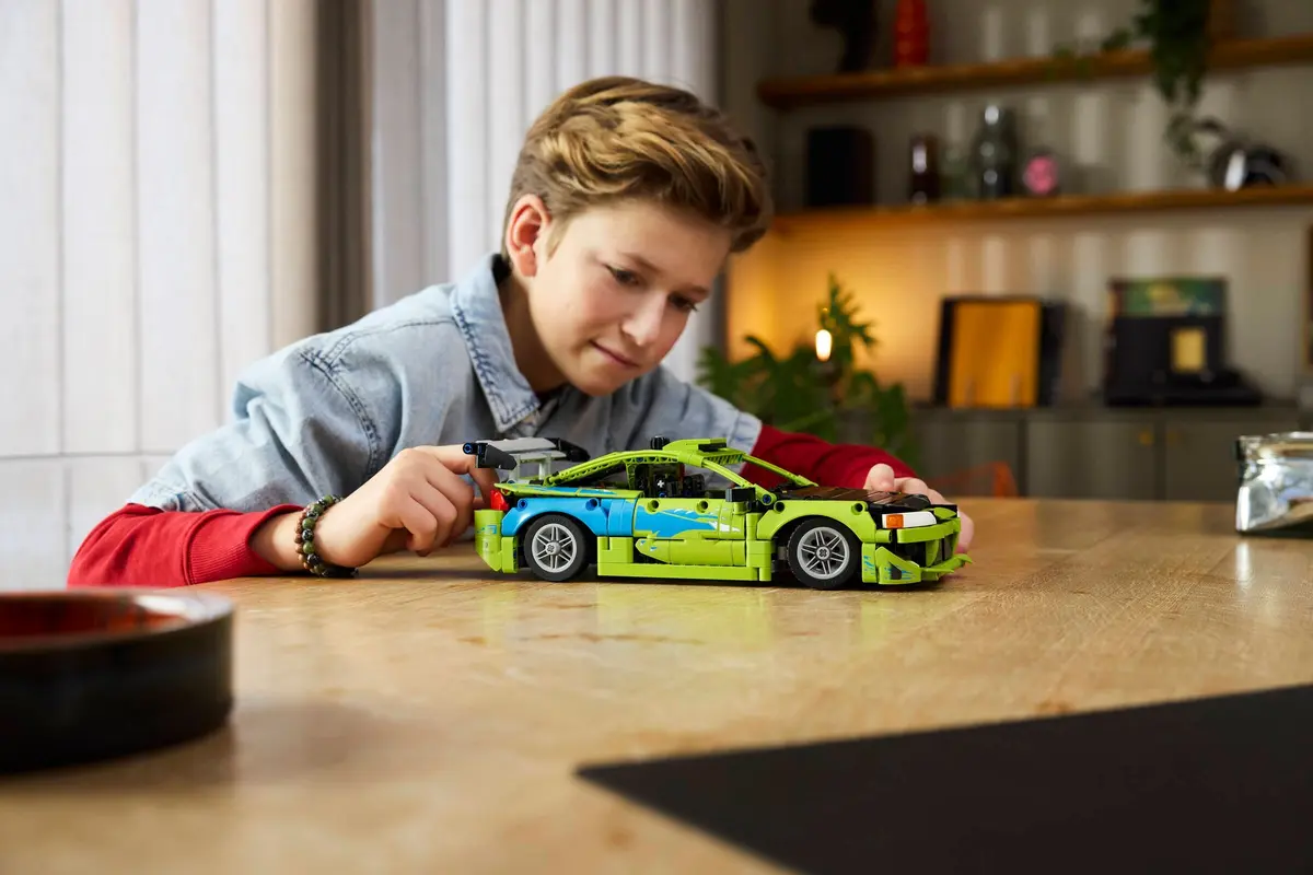 LEGO Technic 42229 Mitsubishi Eclipse set, image 7