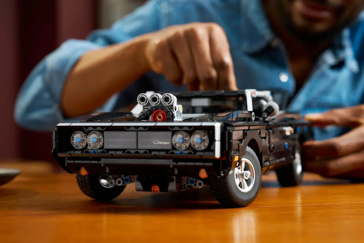 LEGO Technic 42231 Dodge Charger R/T set, image 12