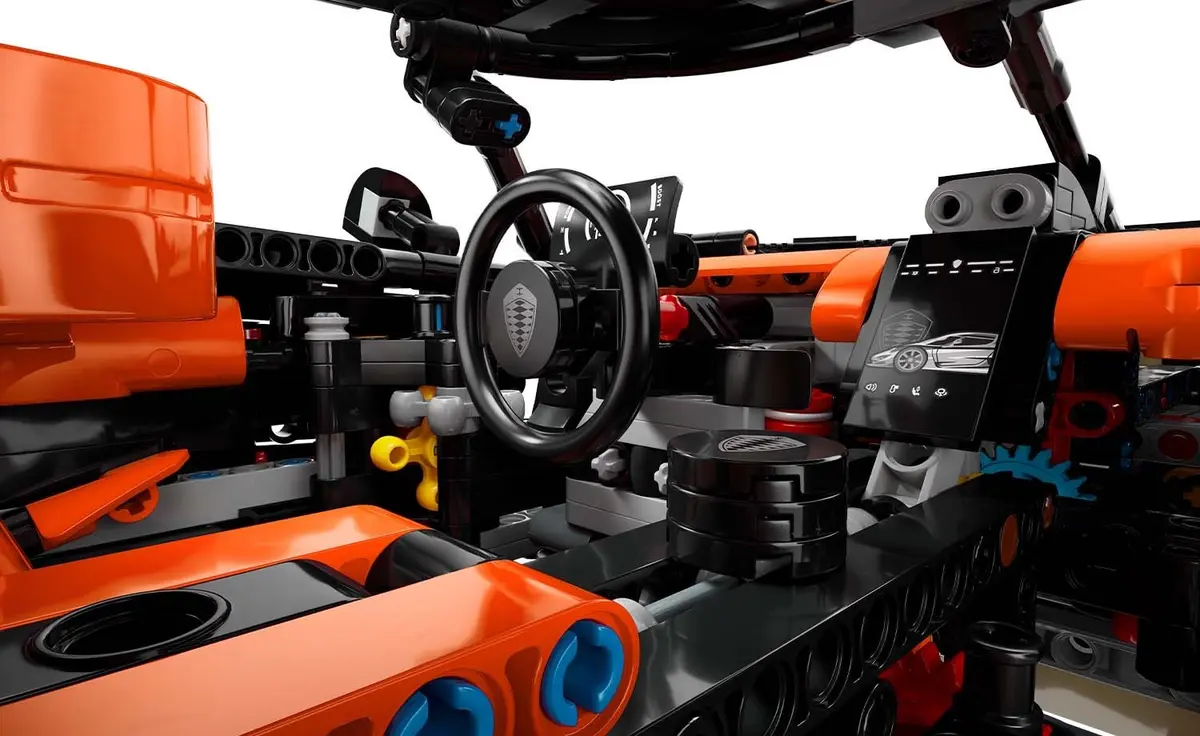 LEGO Technic 42232 Koenigsegg Sadair's Spear Megacar set, image 25
