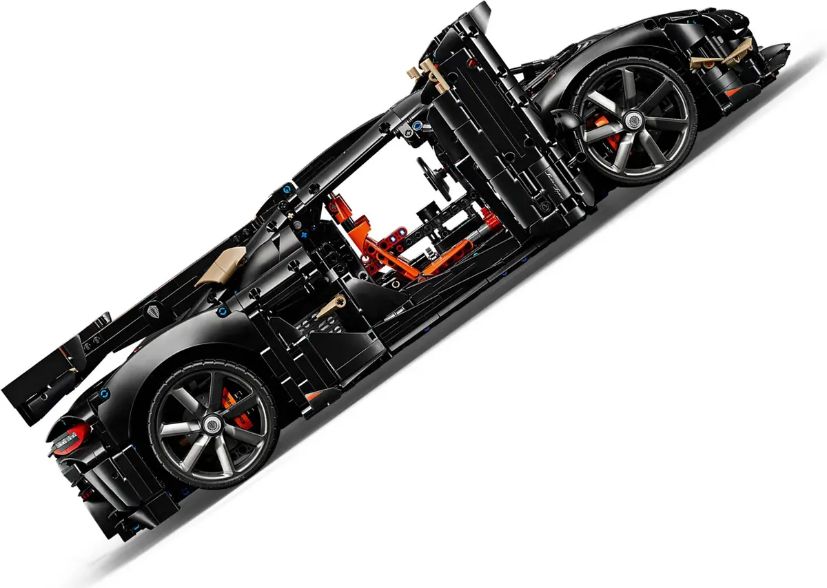 LEGO Technic 42232 Koenigsegg Sadair's Spear Megacar set, image 17