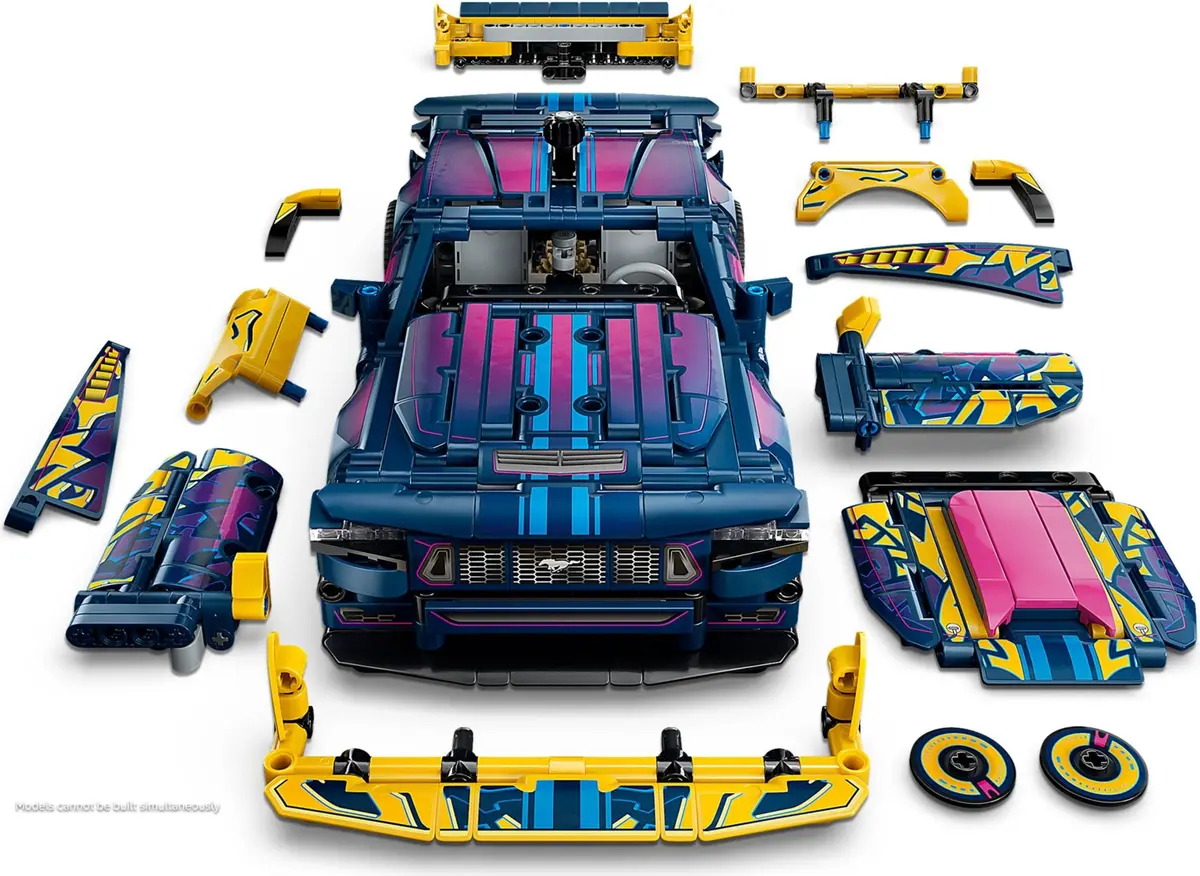 LEGO Technic 42236 Custom Garage Ford GT Mustang set, image 4