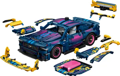LEGO Technic 42236 Custom Garage Ford GT Mustang set