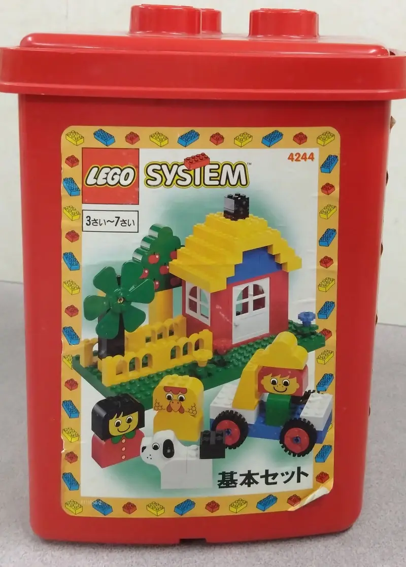 LEGO Freestyle 4244 XL Bucket Red set