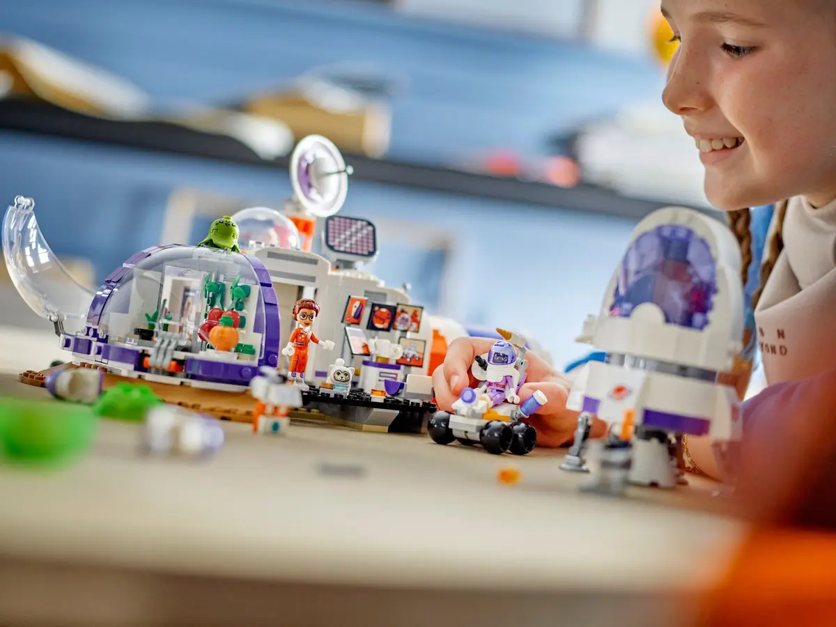 LEGO Friends 42605 Mars Space Base and Rocket set, image 8