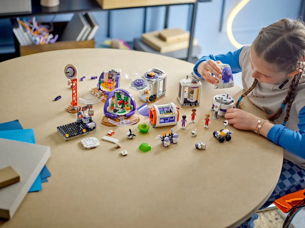 LEGO Friends 42605 Mars Space Base and Rocket set, image 9