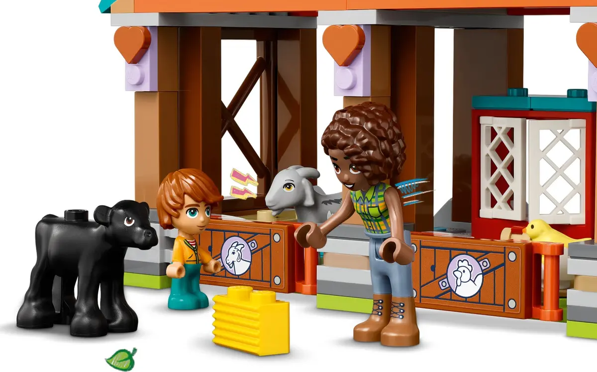 LEGO Friends 42617 Farm Animal Sanctuary set, image 7