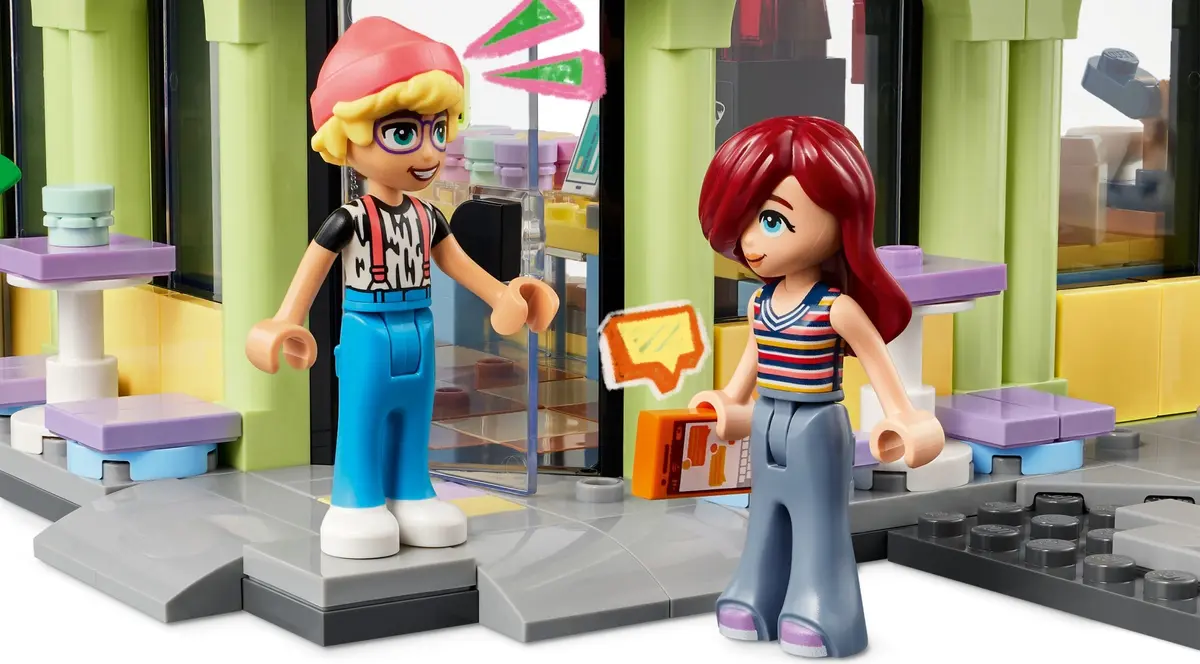 LEGO Friends 42618 Heartlake City Café set, image 4