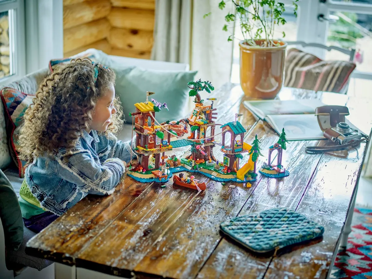 LEGO Friends 42631 Adventure Camp Tree House set, image 11