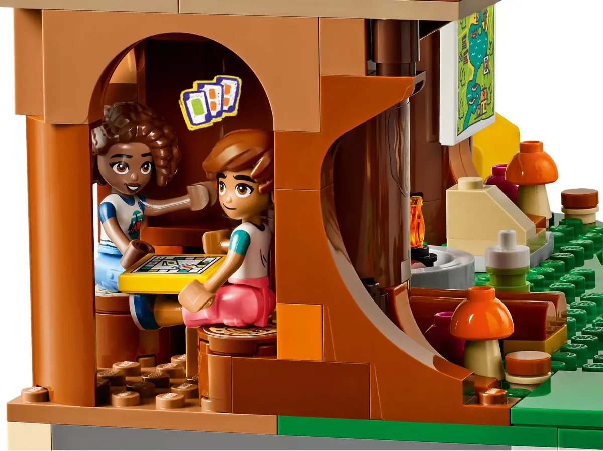 LEGO Friends 42631 Adventure Camp Tree House set, image 4