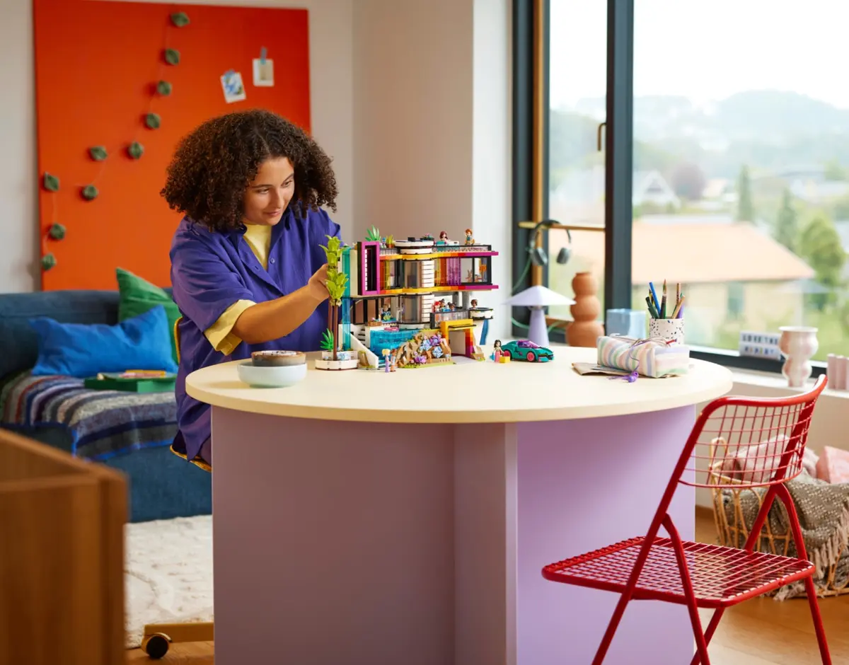 LEGO Friends 42639 Andrea's Modern Mansion set, image 9