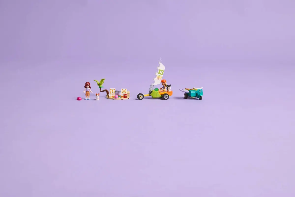 LEGO Friends 42641 Surfing Dogs and Scooter Adventure set, image 7
