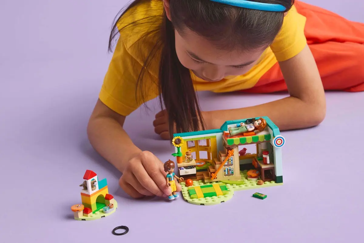 LEGO Friends 42646 Autumn's Room set, image 5