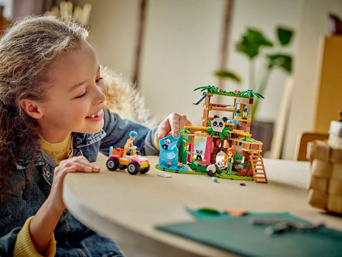 LEGO Friends 42648 Panda Sanctuary set, image 5