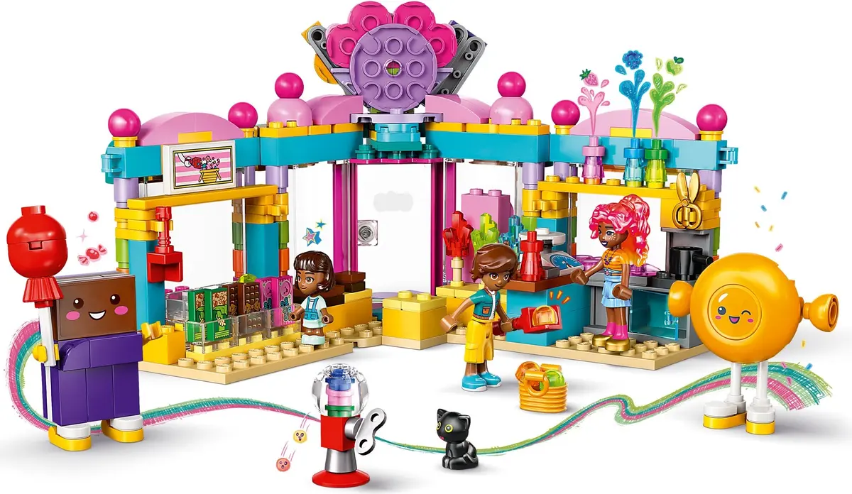LEGO Friends 42649 Heartlake City Candy Store set, image 8