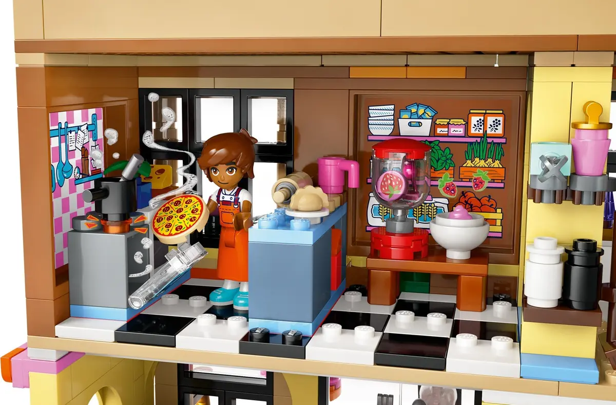 LEGO Friends 42655 Restaurant and Cooking School set, image 10