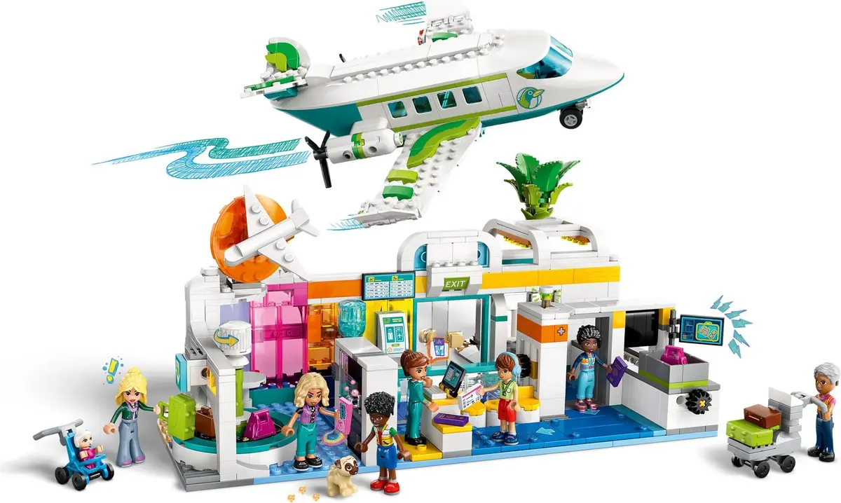 LEGO Friends 42656 Heartlake City Airport and Airplane set, image 8