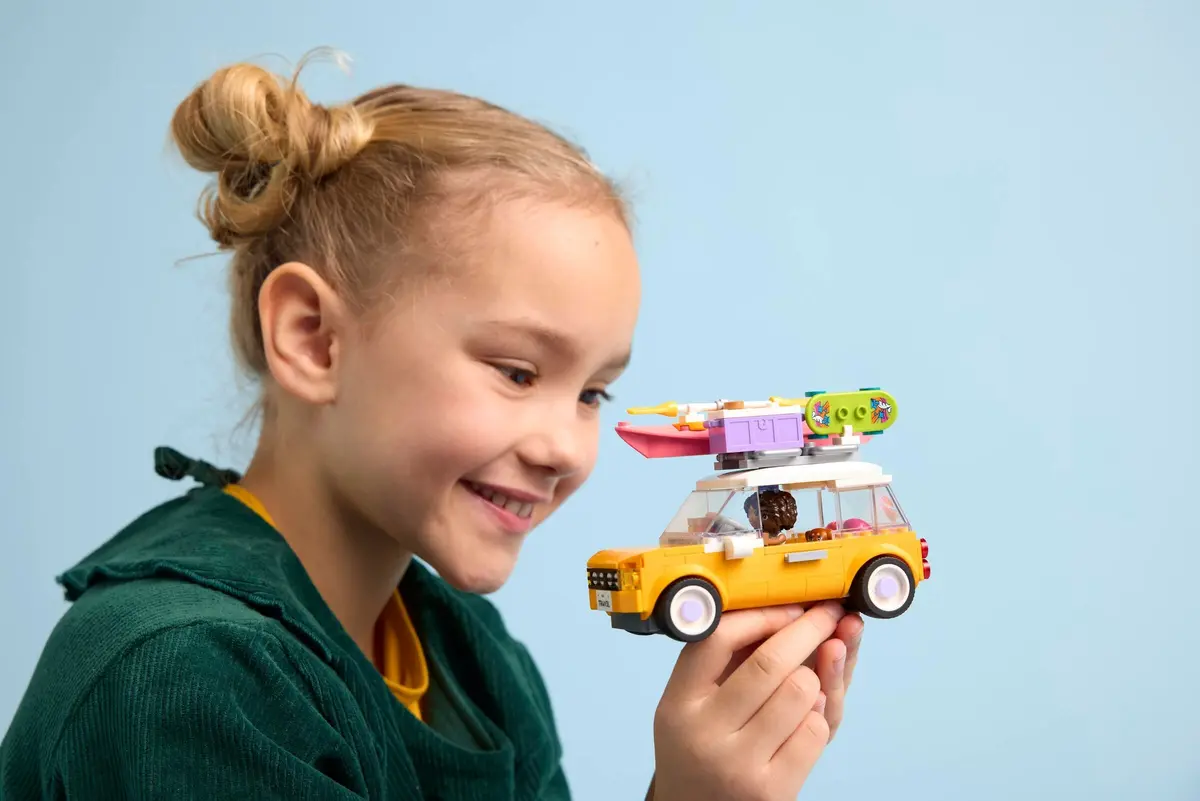 LEGO Friends 42659 Friendship Road-Trip Travel Car set, image 6
