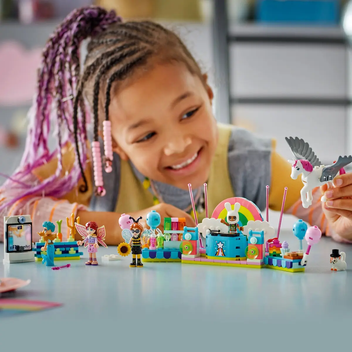 LEGO Friends 42661 Costume Party set, image 6