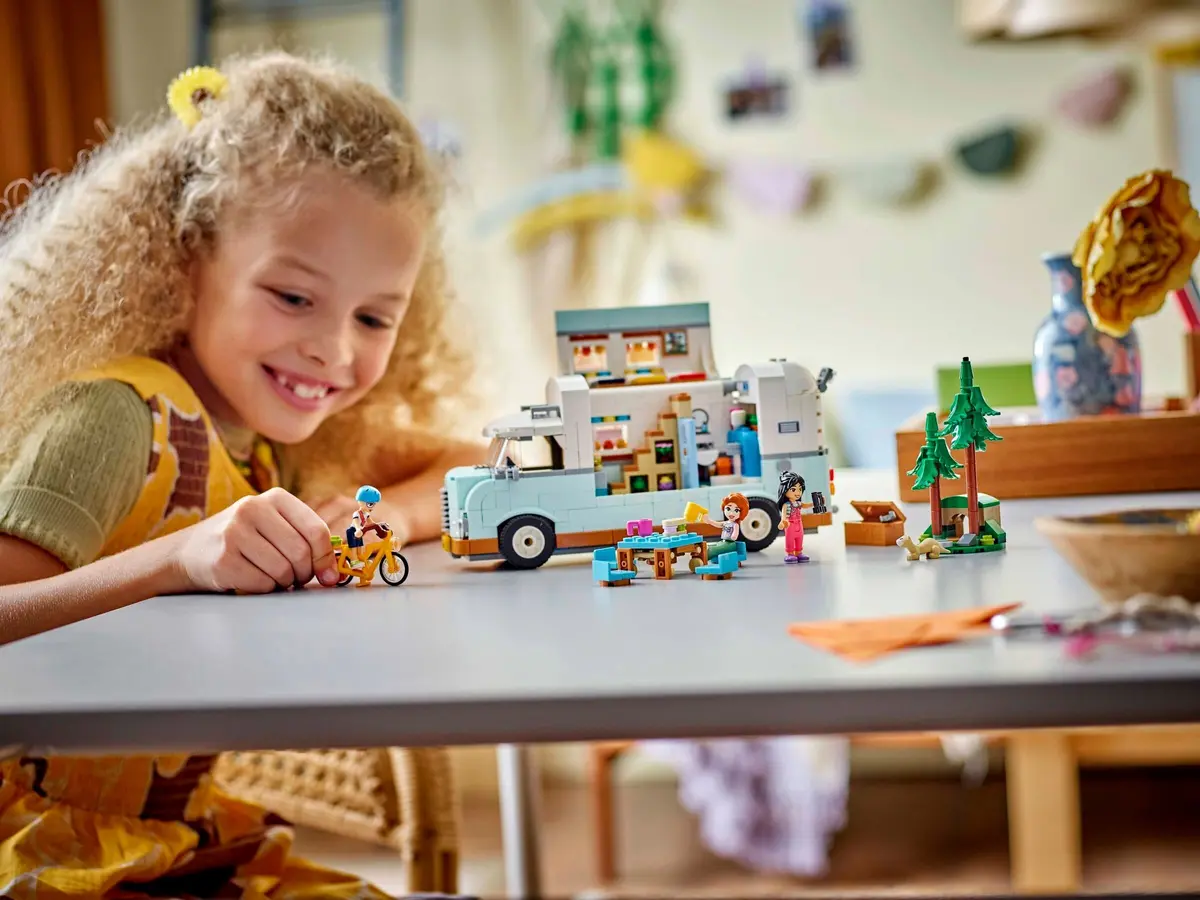 LEGO Friends 42663 Friendship Camper Van Adventure set, image 5
