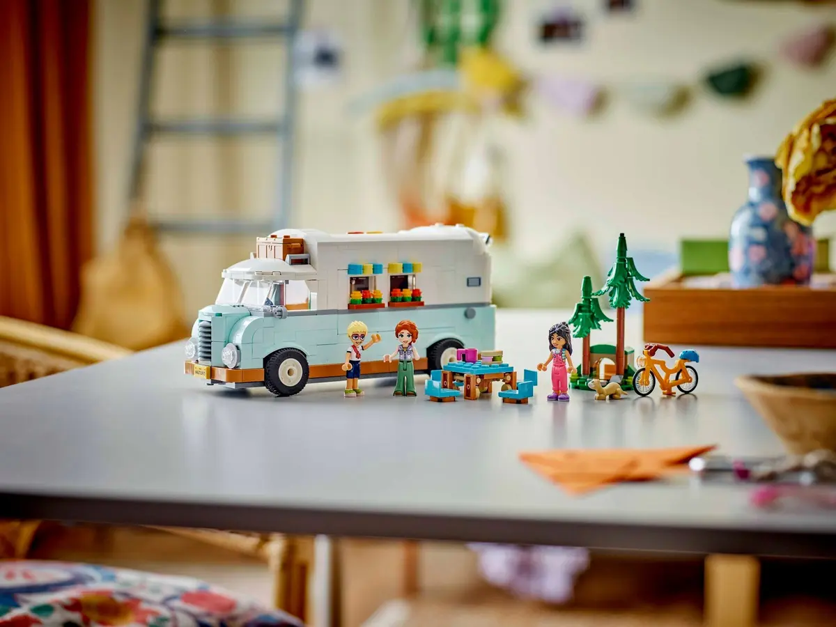 LEGO Friends 42663 Friendship Camper Van Adventure set, image 6