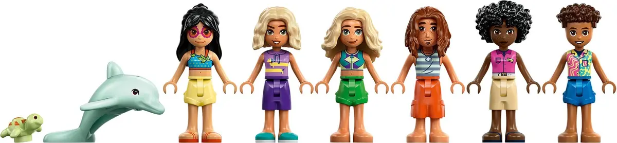 LEGO Friends 42673 Family Vacation Beach Resort set, image 8