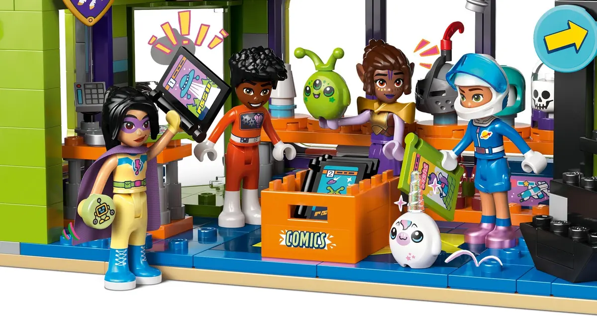LEGO Friends 42674 Comic Book and Game Store set, image 12