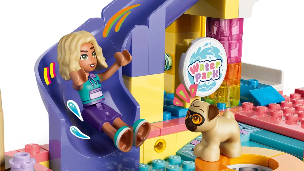 LEGO Friends 42676 Fun Water Park Day set, image 12