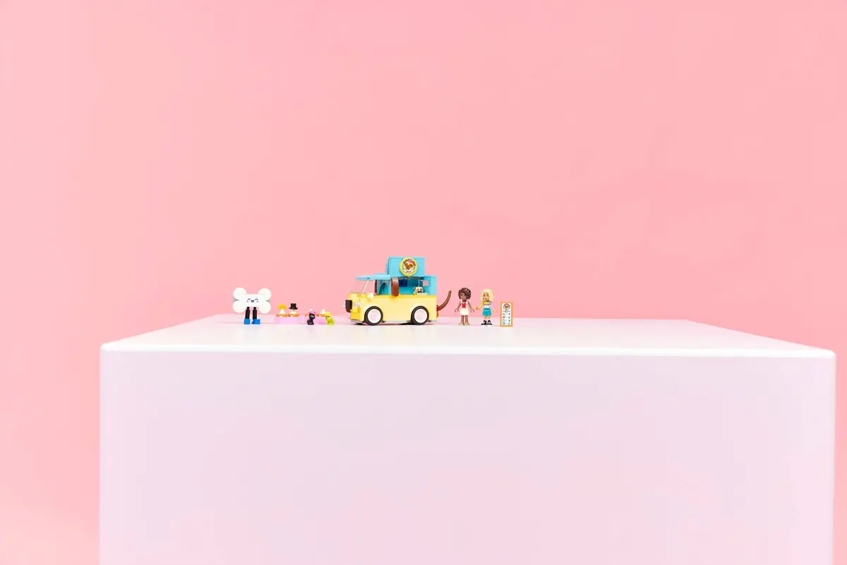 LEGO Friends 42678 Pet Accessories Van set, image 8