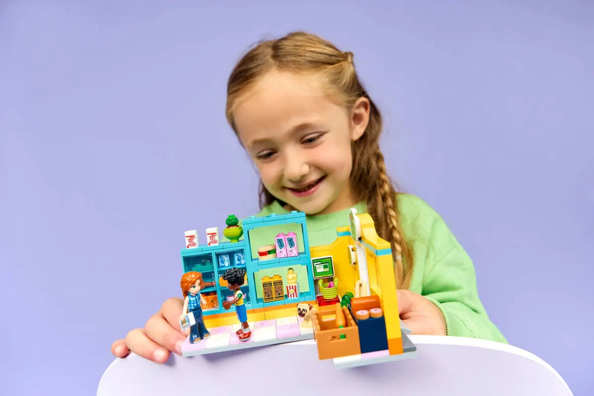 LEGO Friends 42680 Heartlake City Mini Supermarket set, image 4