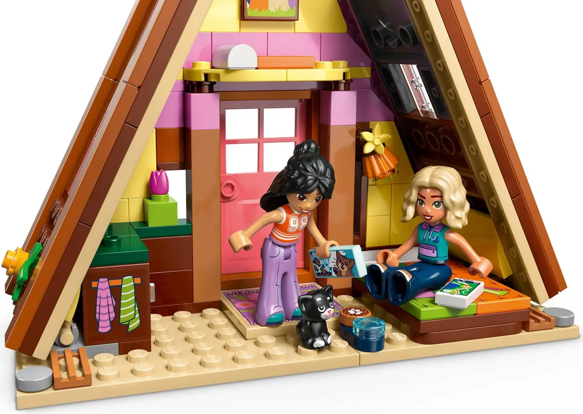LEGO Friends 42682 Nature Glamping Cabin set, image 16