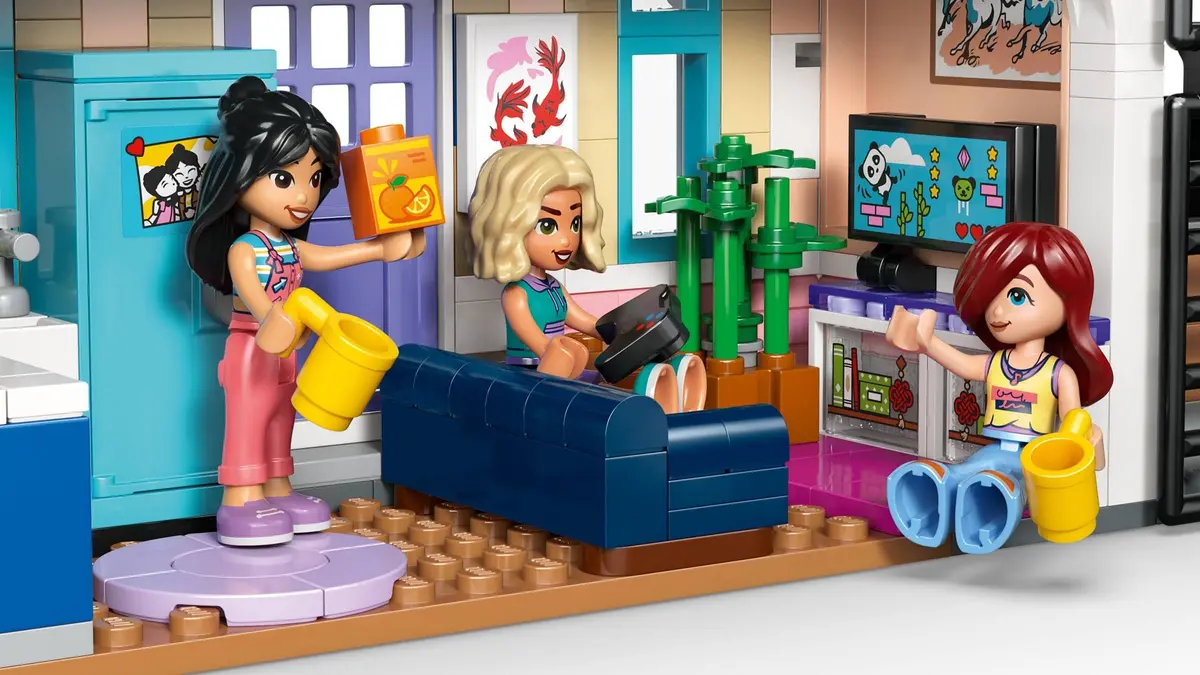 LEGO Friends 42687 Liann's Family House set, image 14