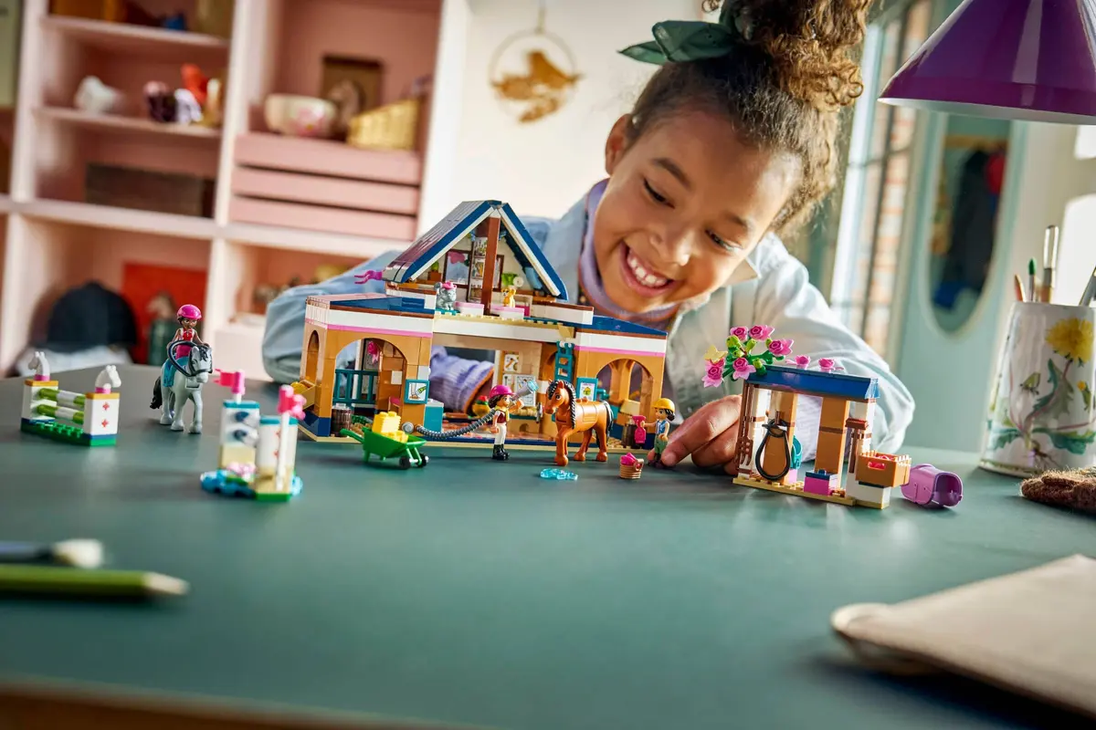 LEGO Friends 42688 Horse Stable and Riding Academy set, image 6