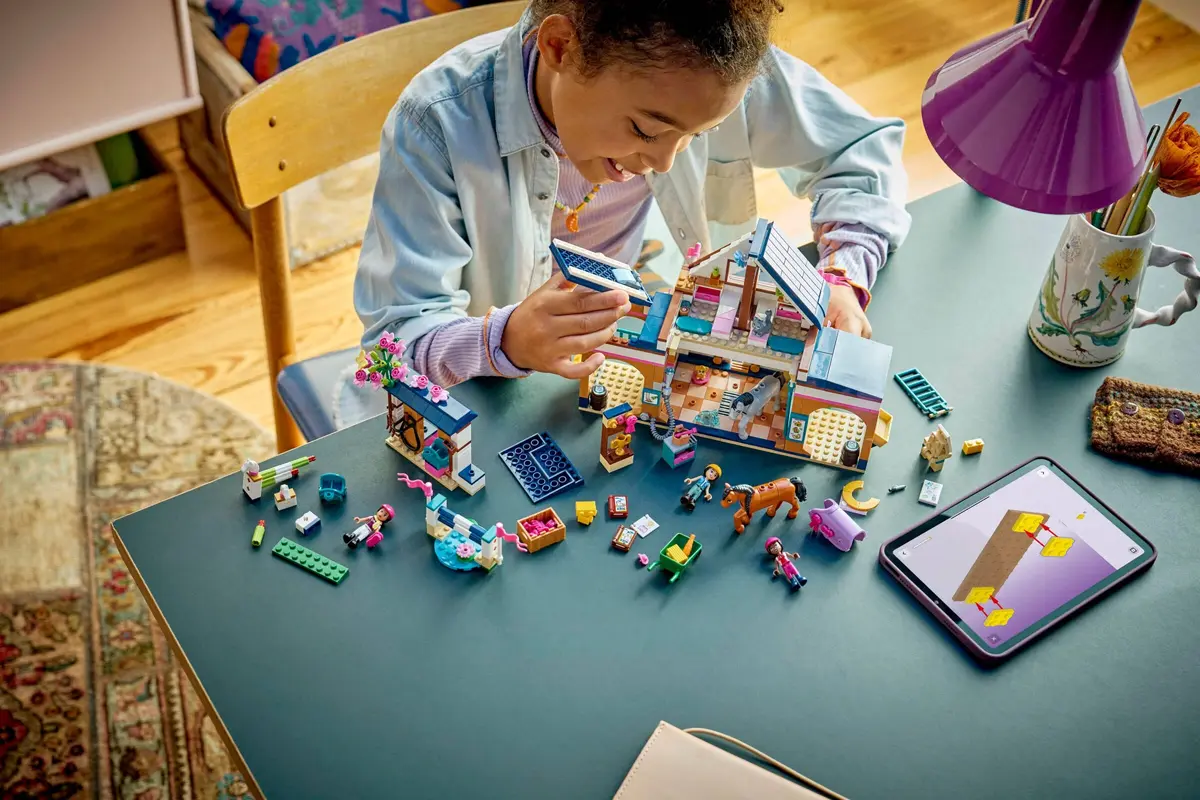 LEGO Friends 42688 Horse Stable and Riding Academy set, image 4