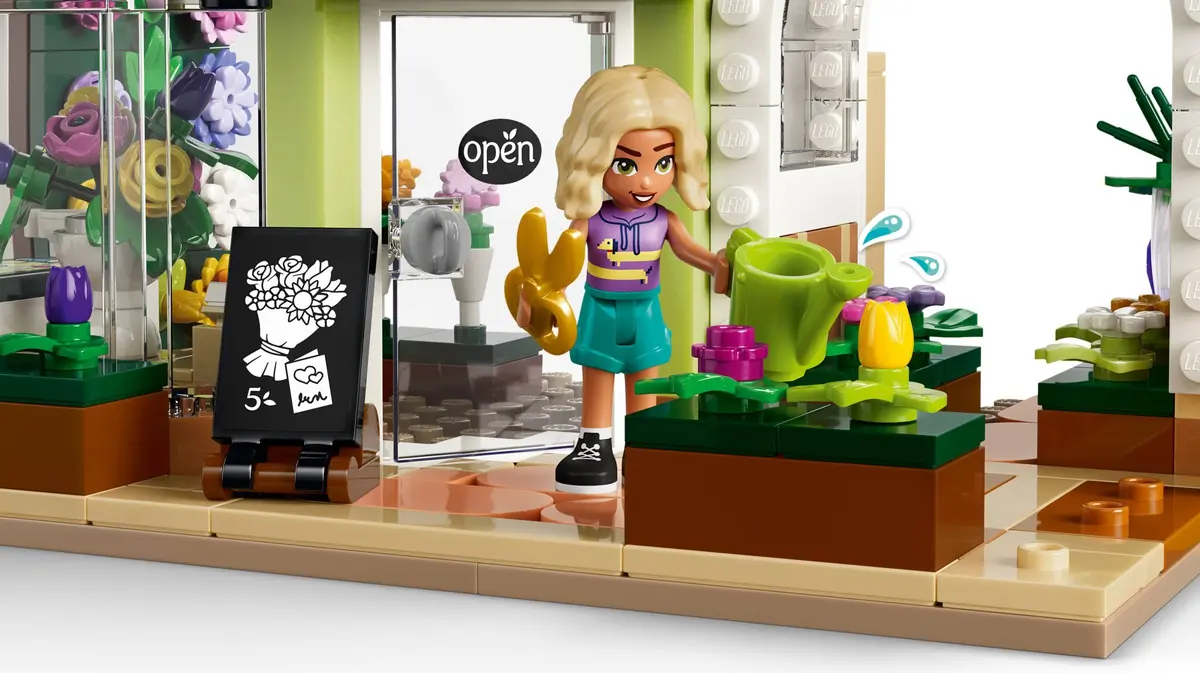 LEGO Friends 42693 Creative Flower Shop set, image 14