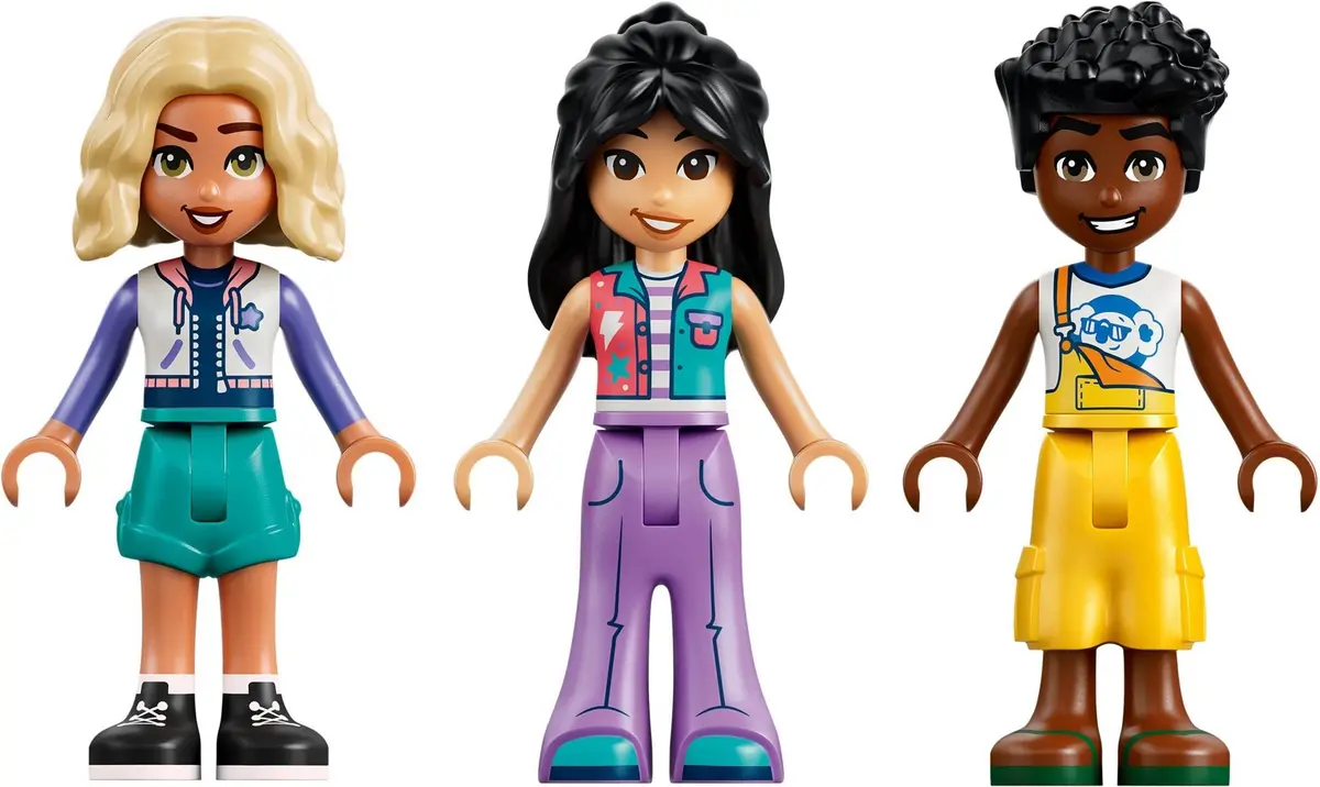 LEGO Friends 42700 Candy & Cupcake Ferris Wheel set, image 10