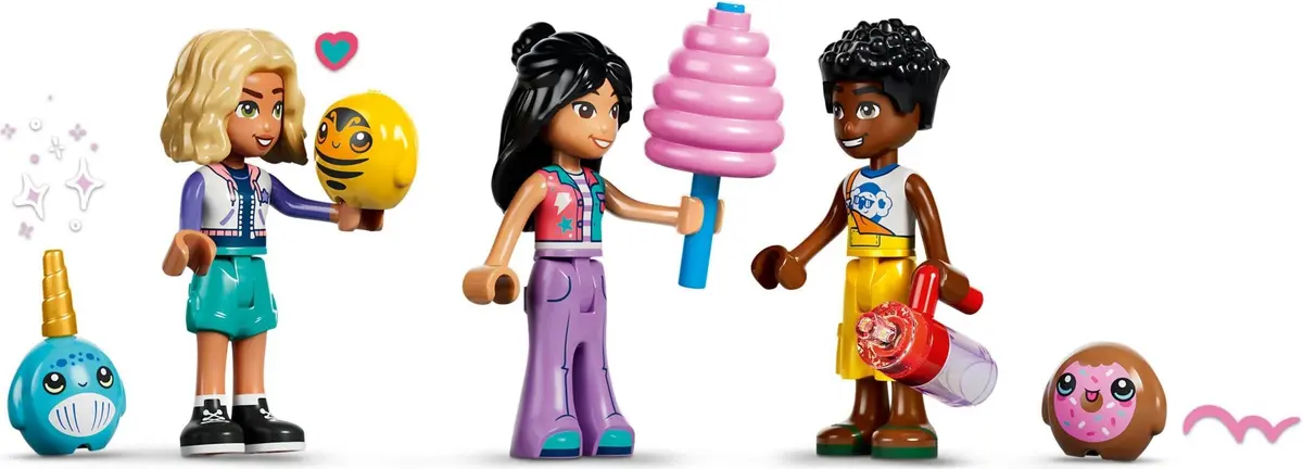 LEGO Friends 42700 Candy & Cupcake Ferris Wheel set, image 11