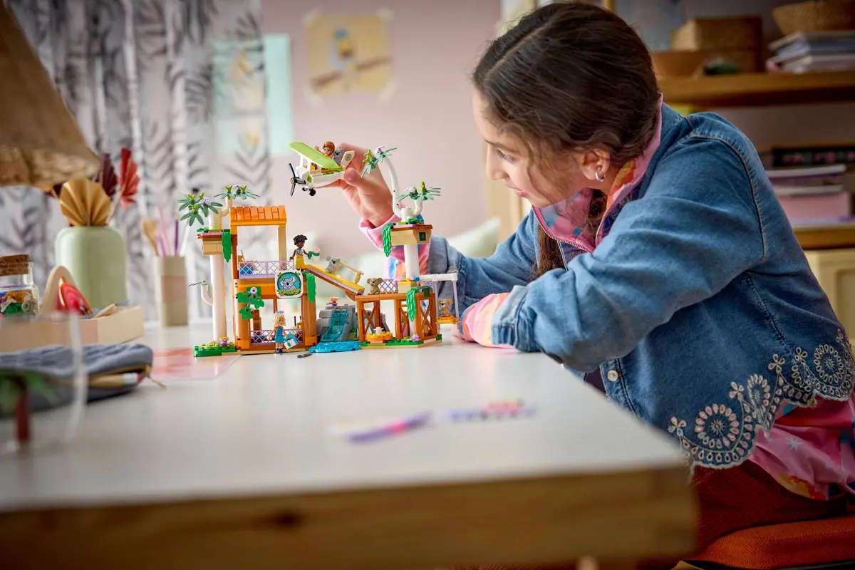 LEGO Friends 42701 Koala Habitat & Care Centre set, image 5