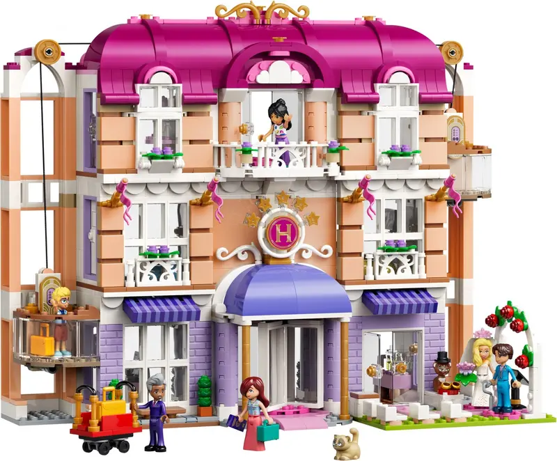 LEGO Friends 42704 Heartlake City Grand Hotel set