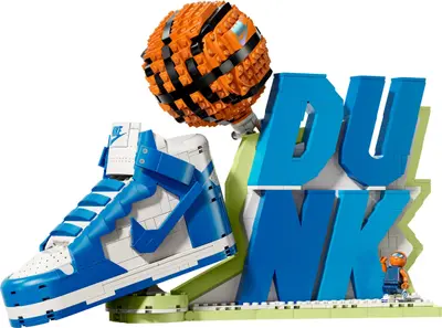 LEGO Nike 43008 Nike Dunk set