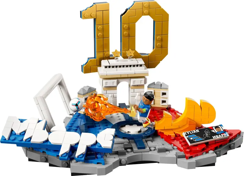 LEGO Editions 43013 Kylian Mbappé – Football Highlights set
