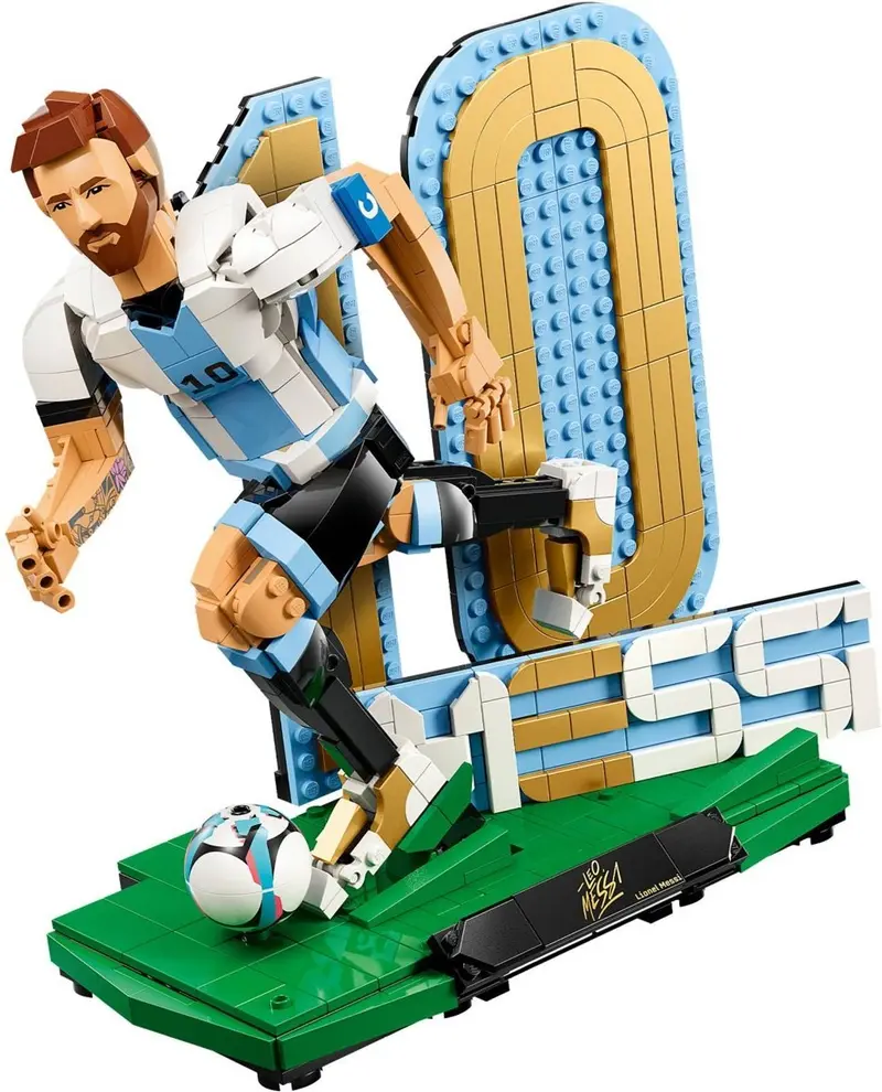 LEGO Editions 43015 Lionel Messi – Football Legend set, image 11