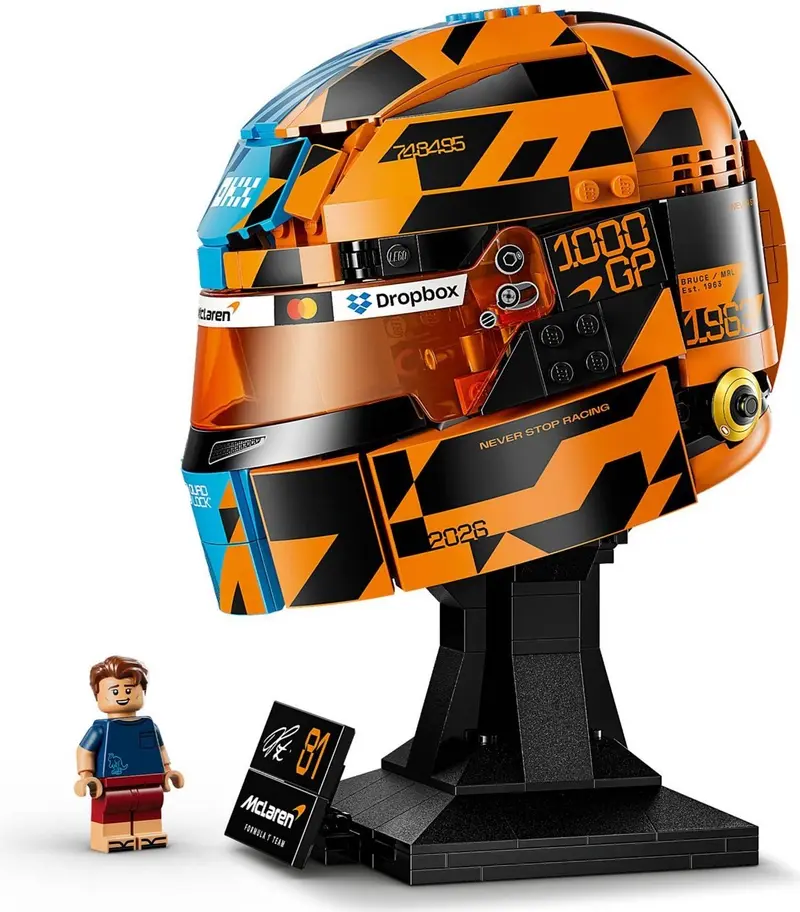 LEGO Editions 43017 McLaren Mastercard F1 Team Oscar Piastri Helmet set, image 11